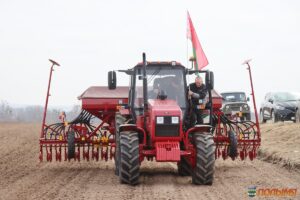 В Кореличском районе провели обряд «Засевки»
