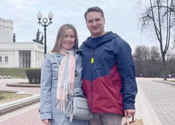 «Нас приняли как своих»: сибирская семья о жизни в Кореличском районе и настоящем единстве