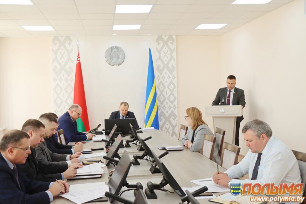 На планерке у председателя: готовность кормоуборочной техники, порядок на земле и кадровый вопрос