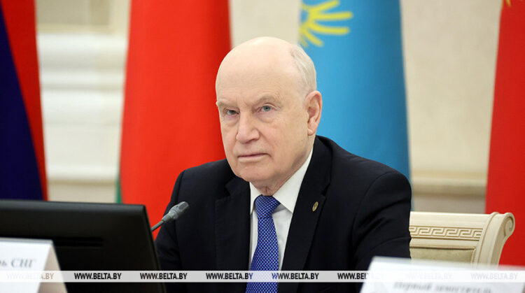 Александр Лукашенко поздравил генерального секретаря СНГ Сергея Лебедева с днем рождения