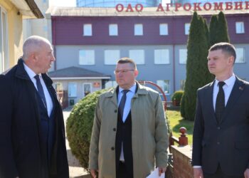 Павел Ошурик принял участие в совещании по вопросу выхода на безубыточную работу ОАО «Агрокомбинат «Скидельский»