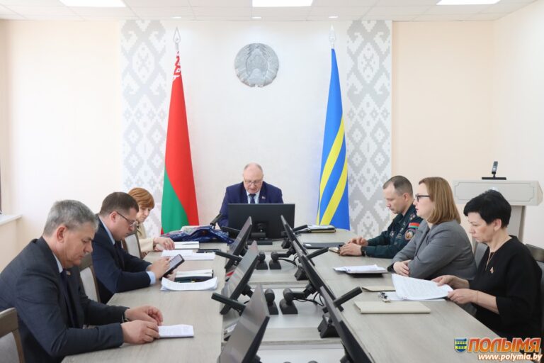 Состоялась 28-я сессия Кореличского районного Совета депутатов