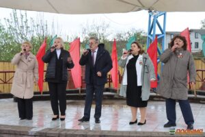 В г.п. Мир на танцплощадке «Под звуки фронтового вальса» звучали мелодии военных лет