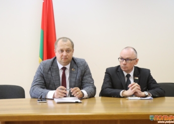 Александр Курило встретился с коллективом Кореличского льнозавода в рамках ЕДИ