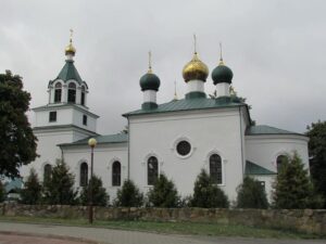 31 мая православные христиане празднуют День Святой Троицы