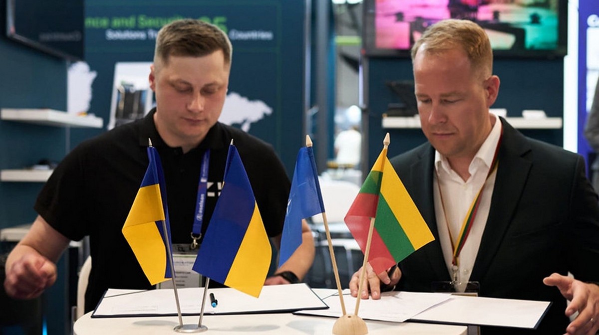Литва и Украина договорились о совместном производстве беспилотников