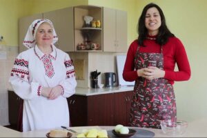 Готовим бабку по-кореличски с директором РЦКиНТ Натальей Городник