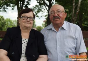 Анатолій і Аліна Адзярэйка з Карэліцкага раёна адсвяткавалі залаты юбілей сумеснага жыцця