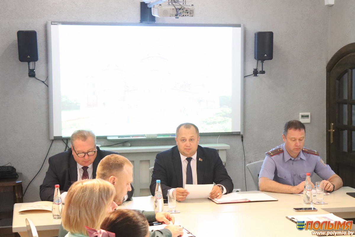 В Кореличском районе проходит единый день информирования населения. Главная тема — 85 лет с начала Великой Отечественной войны