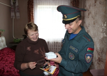 В Кореличском районе продолжается активная информационная кампания по установке автономных пожарных извещателей