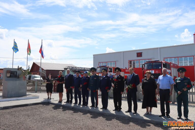 В Кореличах почтили память Героя Советского Союза Николая Гастелло