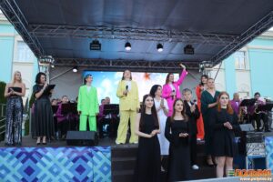 Барановичский городской духовой оркестр исполнил для кореличчан праздничную программу «Мелодии независимости»