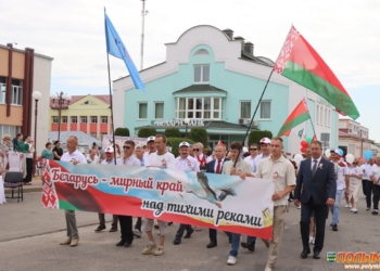 С благодарностью за мирное небо. Кореличчина празднует День Независимости