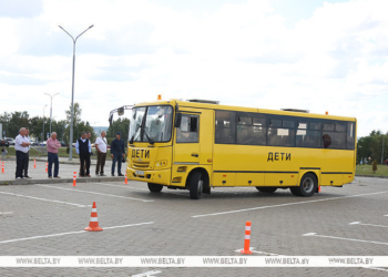 В Минской области выбрали лучшего водителя школьного автобуса: конкурс прошел в шестой раз
