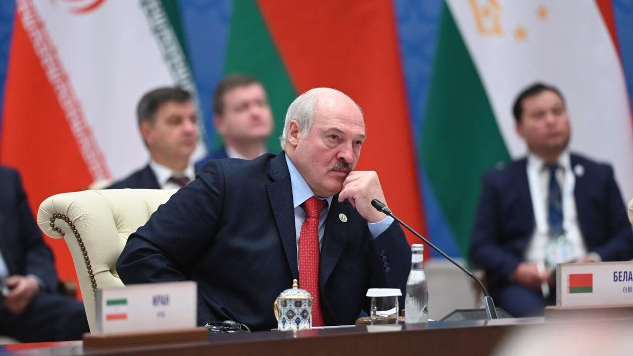 Лукашенко одобрил проект протокола о внесении изменений и дополнений в Хартию ШОС