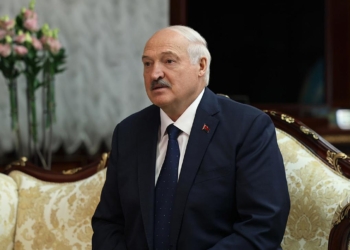 Лукашенко вручена Ленинская премия ЦК КПРФ
