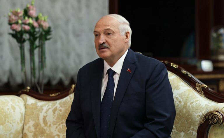 Лукашенко вручена Ленинская премия ЦК КПРФ