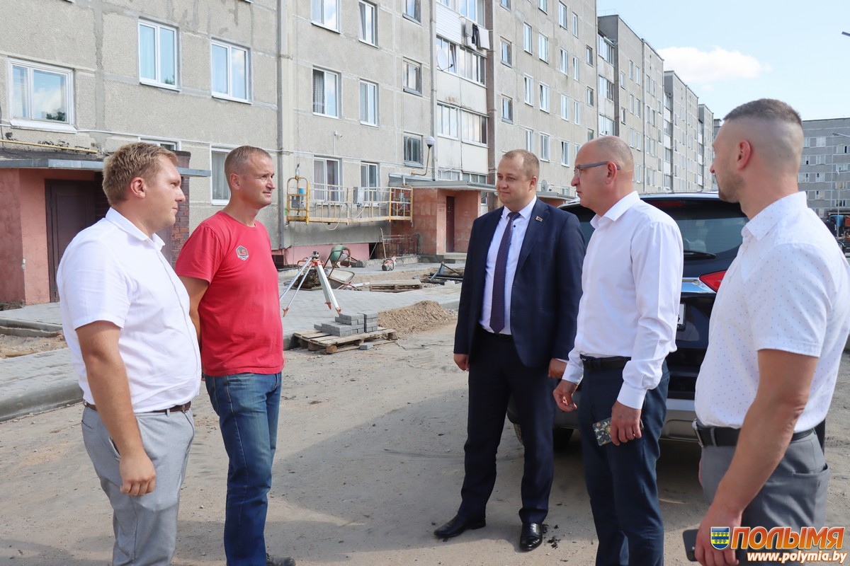 В Кореличах состоялось заседание штаба по подготовке к фестивалю тружеников села «Дожинки»