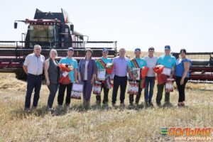 Передовики района на уборке зерновых и зернобобовых культур, рапса (данные на 3 августа)