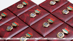 Александр Лукашенко вручил госнаграды заслуженным представителям различных сфер
