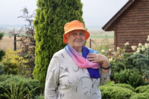 Эмілія Цэлагуз стварыла ў вёсцы Качаны райскі куточак