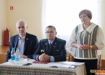 В единый день информирования ИПГ № 2  встретилась с жителями Ворончи
