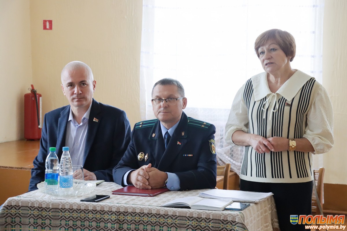 В единый день информирования ИПГ № 2 встретилась с жителями Ворончи