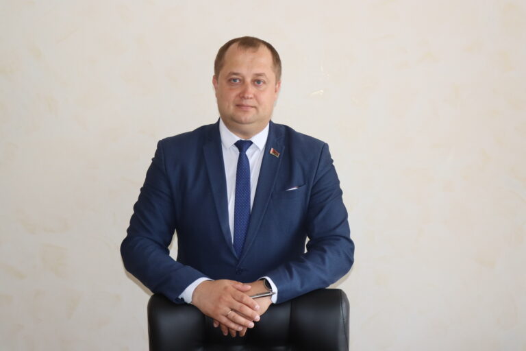 Председатель Кореличского райисполкома Александр Курило: «Дожинки» — это возможность сказать спасибо людям труда»