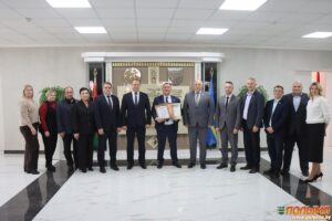 Первого заместителя председателя Кореличского райисполкома Евгения Бусько торжественно проводили на новую должность
